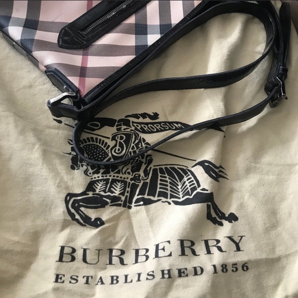 Used Burberry crossbody bag comes with dust bag